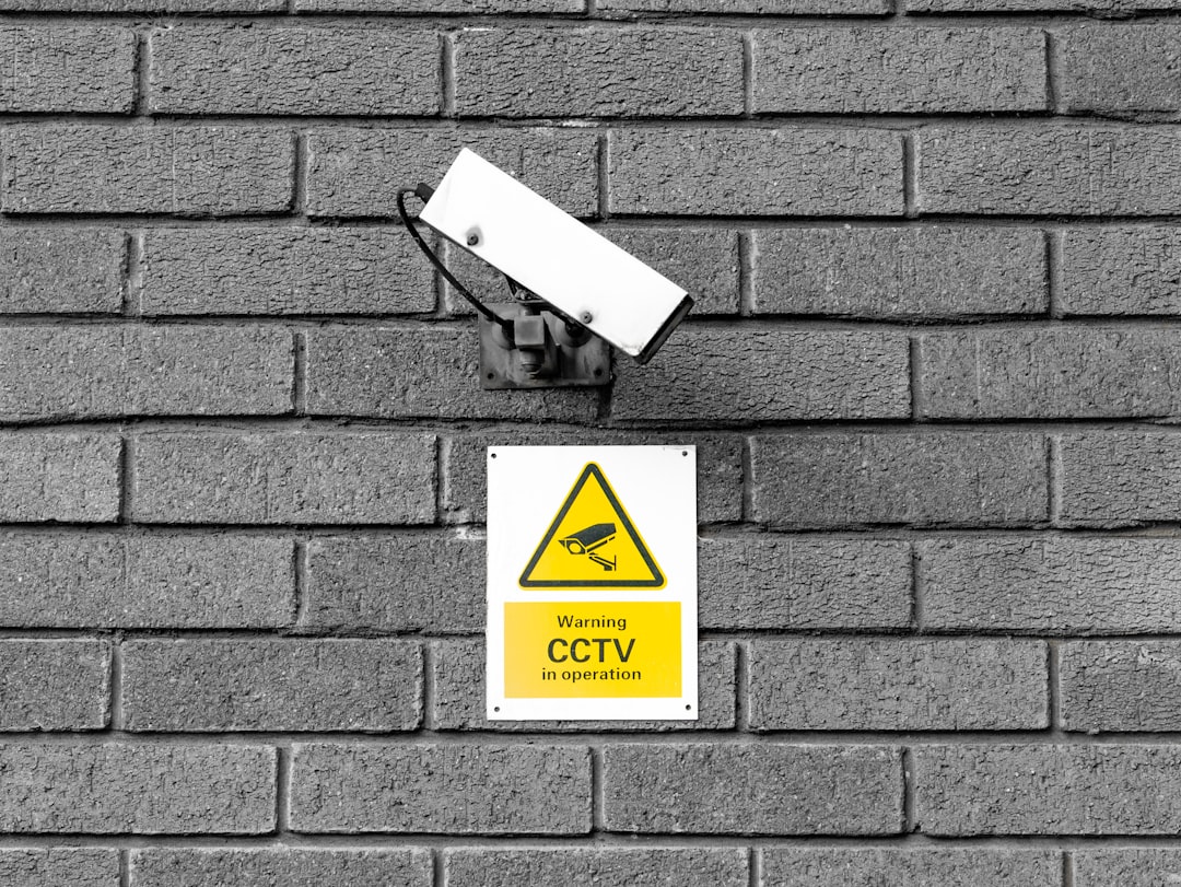 Profesjonalne usługi montażowe systemów CCTV 1 Photo CCTV installation services