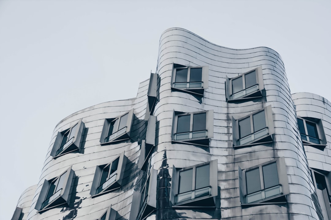 Photo resilient architecture